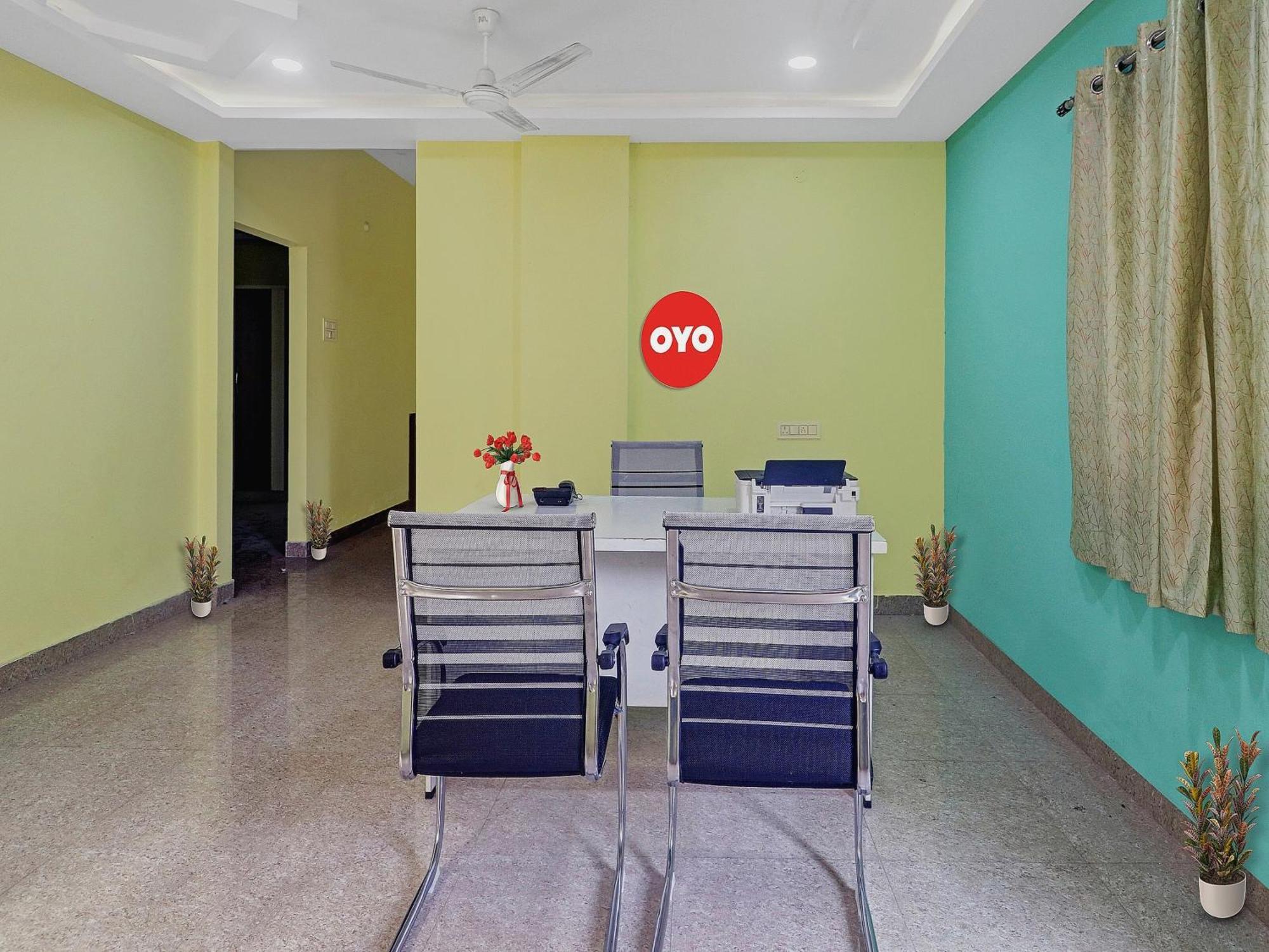 Hotel O S V Residency Kajaguda Near Gachibowli Hyderabad Eksteriør billede